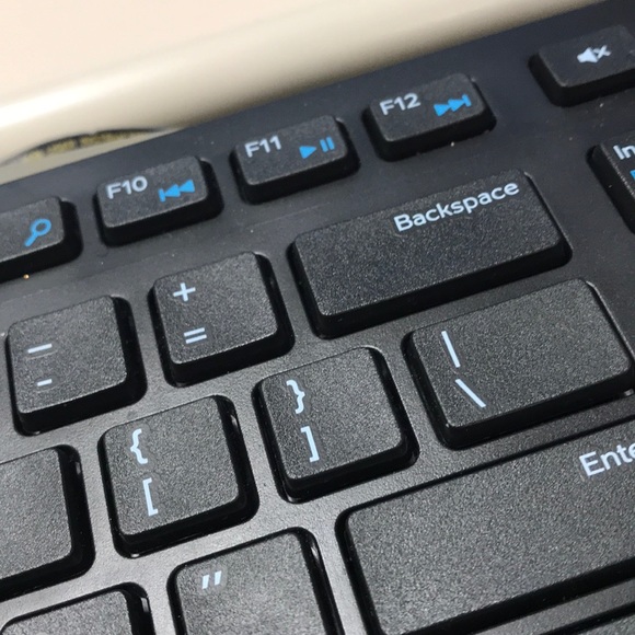 Meet your Posher, Brenda - Picture 1 of 1